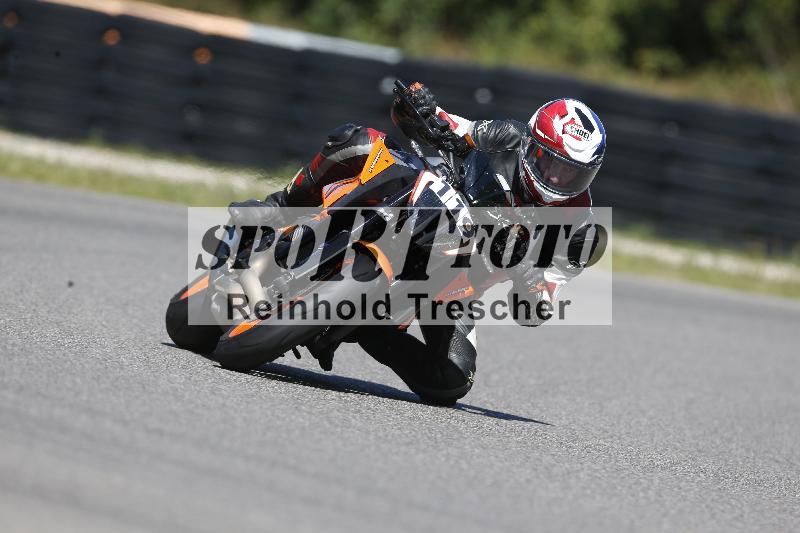 /Archiv-2025/48 25.08.2025 Cornu Master School ADR/rot-rouge/119